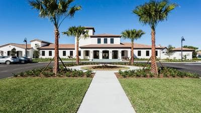 Luxurious Villa with Resort-Style Amenities
