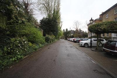 Harrow On The Hill Place