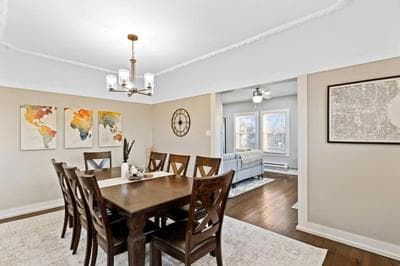 Chic & Spacious Fully Equipped 2BD Apt W/Parking