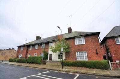 Apartment with garden 4 stop to Holland Park