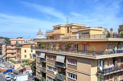Domus Vatican View - San Pietro