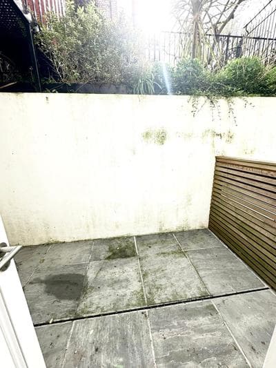 Modern studio in kensington