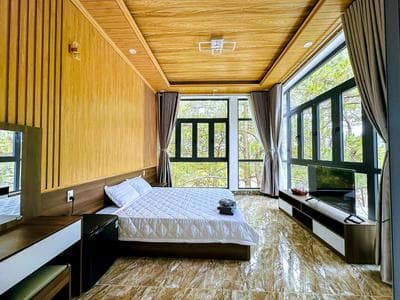 HeniSi 2 Hotel Măng Đen