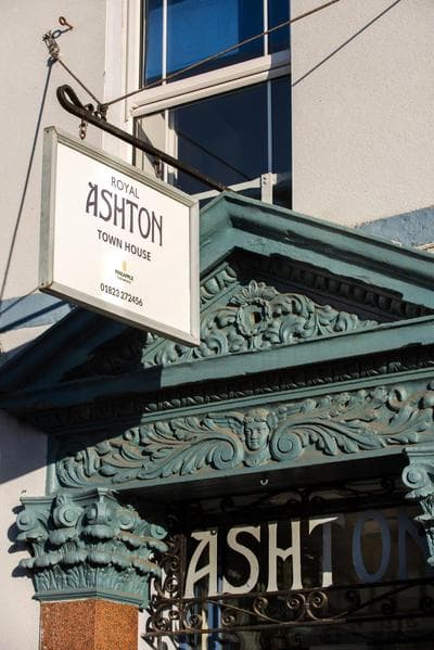 Royal Ashton Hotel