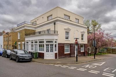 Spectacular 3 Bed in Blackheath