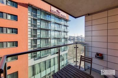 FREE PARKING - Stylish Three Bedroom Apartment by London ExCeL