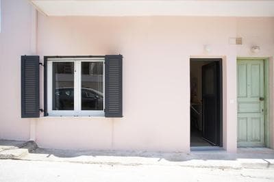Socratous Apartments