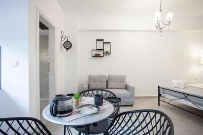 Ifaistos Luxury flat Psyrri square