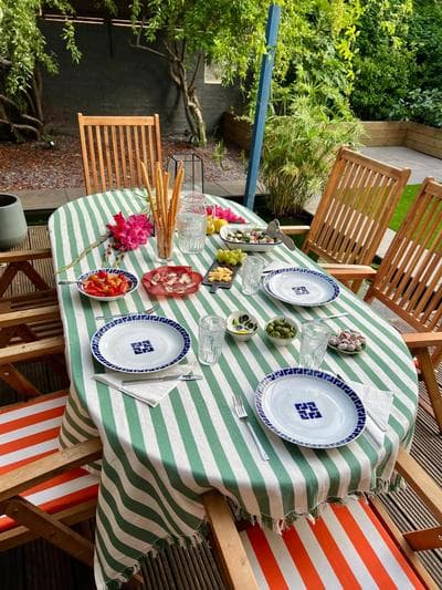 Urban Oasis Chic 1BR Flat with Spacious Garden