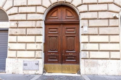 RosaM Suite - Via Veneto 15 min walk from Spanish Steps Top Floor Luxury Apartment
