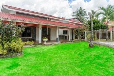 LA CASA BORNEO