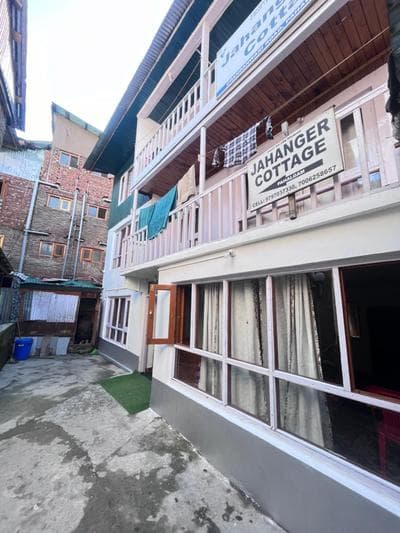 Jahangir Cottage Pahalgam