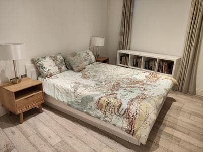 2/3 Bedroom Flat, Chelsea free parking