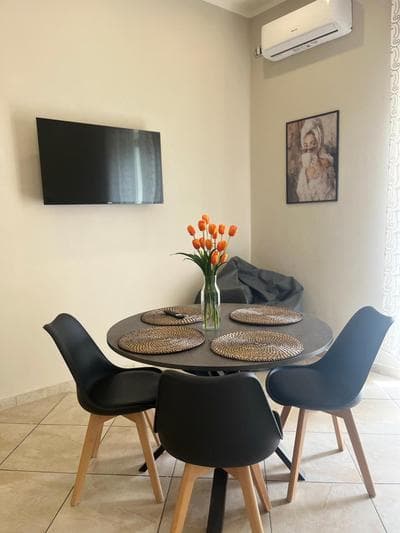 Lolò House-55sqm Apartment Near Central Station