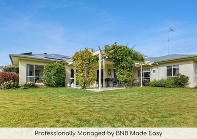 Wren Hill - Dreamy Home with Spectacular Views