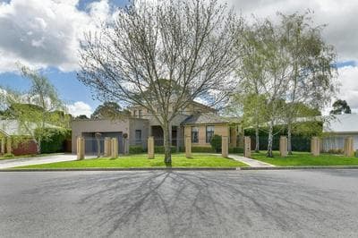 Roselawn Retreat - Pool, Incredible Views, Sleeps 8