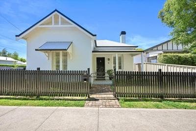 Serene Sampson - Contemporary Heritage Charm