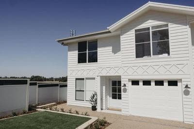 Macquarie - Sleek & Stylish, Countryside Views