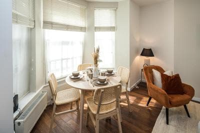 G1A HydePark-southKensington-Harrods-Knightsbridge-Marylebone-OxfordStreet