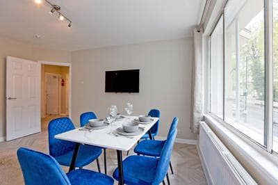 Imperial Leinster Garden Apartment