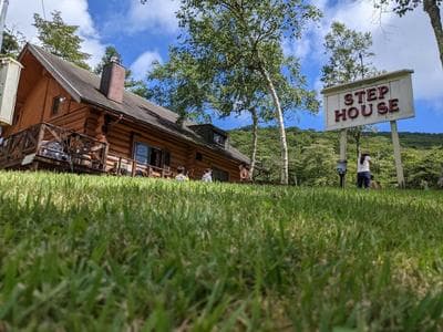 Log cabin rentals & Finland sauna Step House