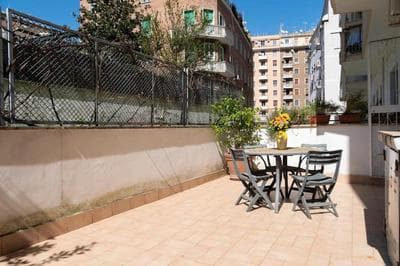 Apartment with Garden in Porta Latina