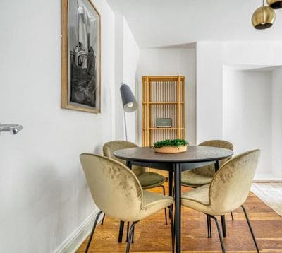 Comfort & Luxury by Baker Street