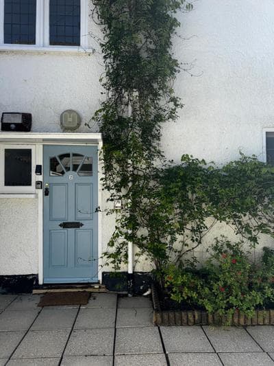 Apartment in Canford Cliffs close to Sandbanks Beach