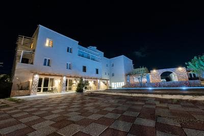 GIN Wellness Hotel
