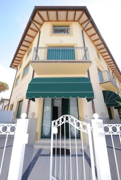 2 Camere 50m dal Mare e Parcheggio Privato