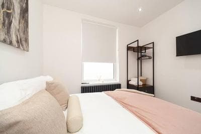 London Luxury Apartment Wandsworth