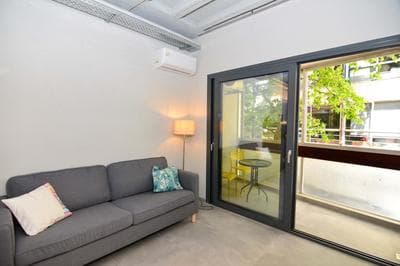 Athens industrial design apt 5 min from Metro