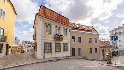 Classy 2BDR House With Balcony by LovelyStay