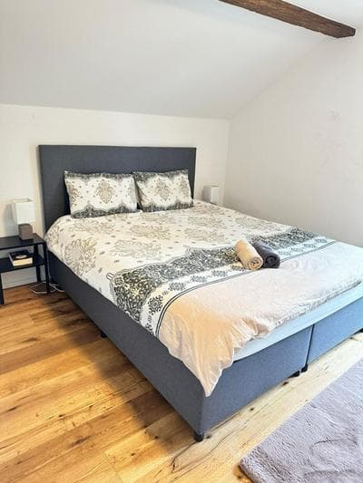 Stilvolle 2,5 Zimmer Wohnung