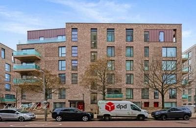 Cosy stay near O2
