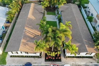 Villa#4 House in Pompano at 4 minutes from the beach!