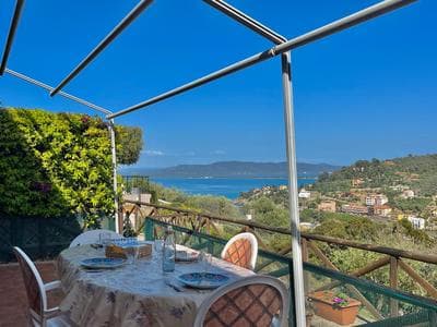 [porto santo stefano] sunny retreat