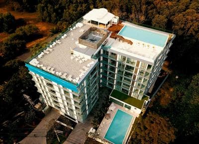 Oceanstone Resort by Lofty