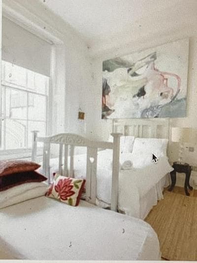 Beautiful Hyde Park Flat