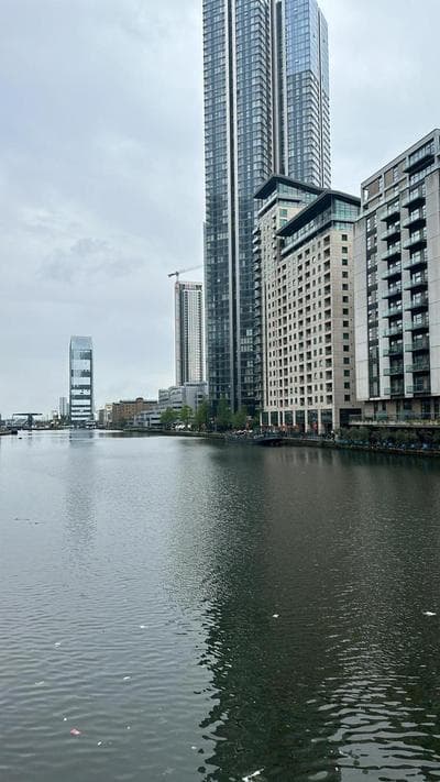 Lakes 2 Bedroom Shared Apartment In Canary Wharf With Private Bathrooms