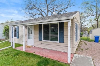Covered Patio With Grill Affordable Comfy Stay