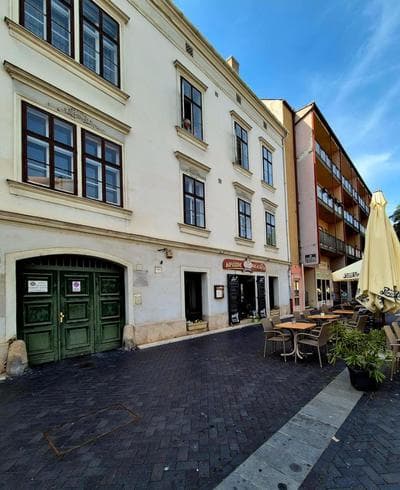 Old city apartment