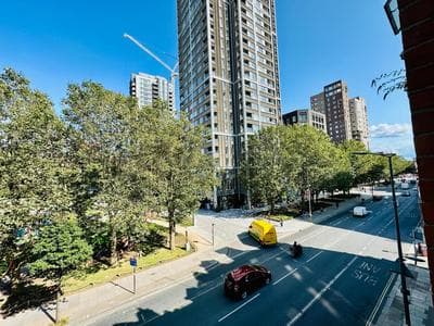 Private Studio Flat in City 1190