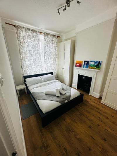 London Apartment