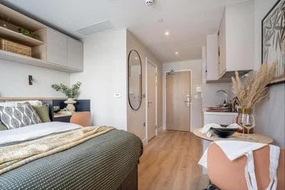 En-suite room