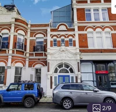 Apartment Sleeps 2 with Free Parking