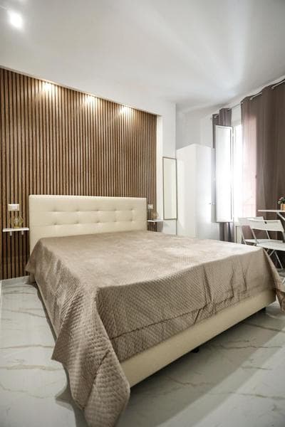 You And Me Room - 5 min dall'Aeroporto & Wi-Fi