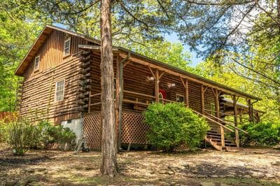 Ozarks Mountain Hideaway Secluded Fall Retreat
