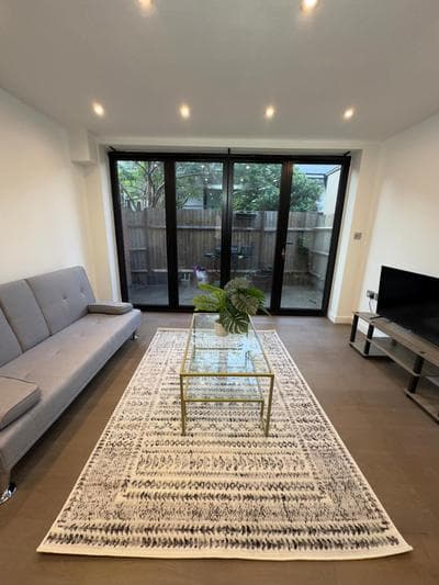 The Best 1-Bed Flat In Hackney