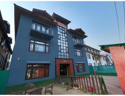 Hotel Sun and Snow, Pahalgham